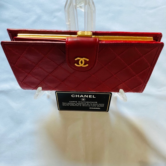 Chanel CC Kiss-lock red leather wallet - Picture 3 of 16